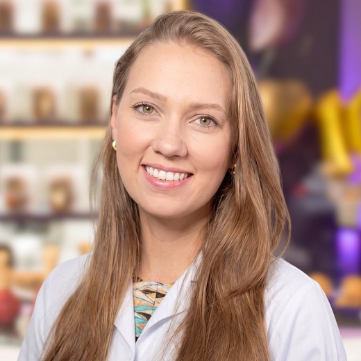 Prof.ª Dr.ª Bettina Bastos Michalak