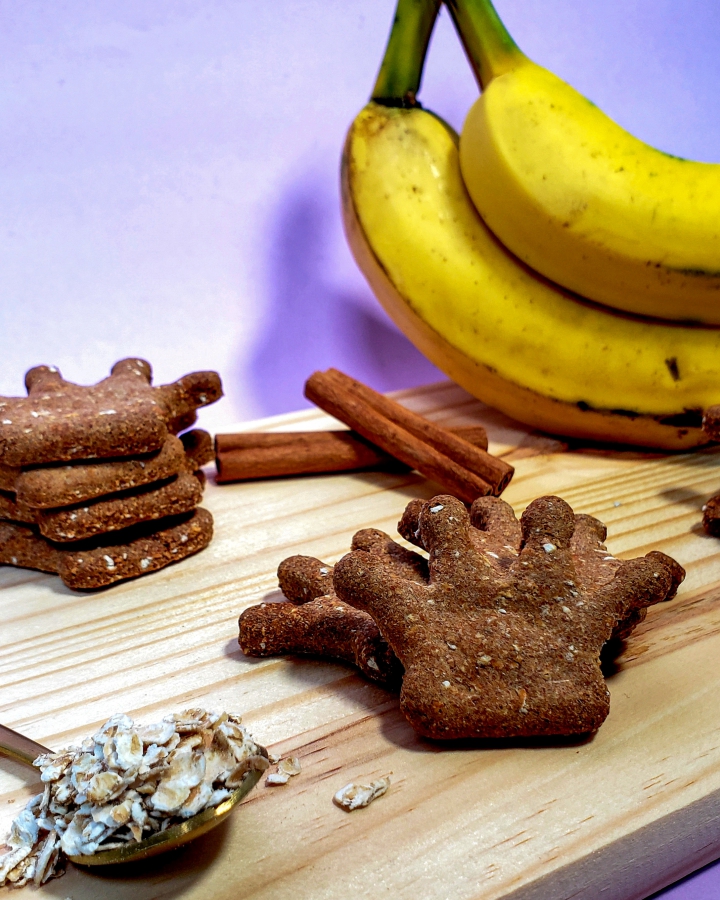 Biscoito de banana com canela pet