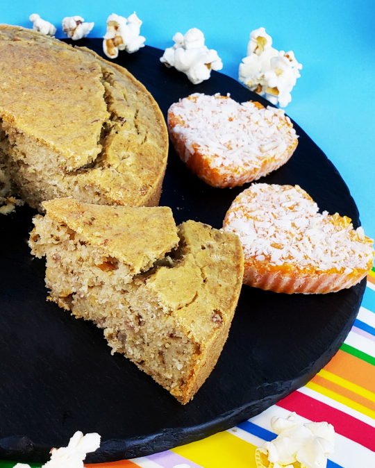 Torta de carne com pipoca